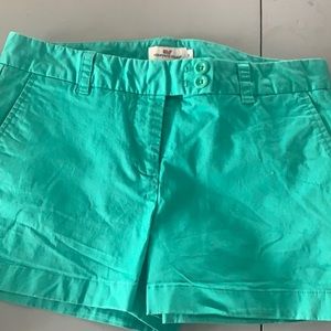 Vineyard Vine shorts